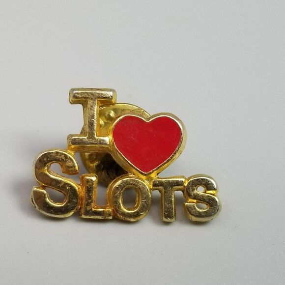 Vintage I Love Slots Gold Tone Lapel Pin, Red Enamel Heart Brooch, Estate - Picture 3 of 7
